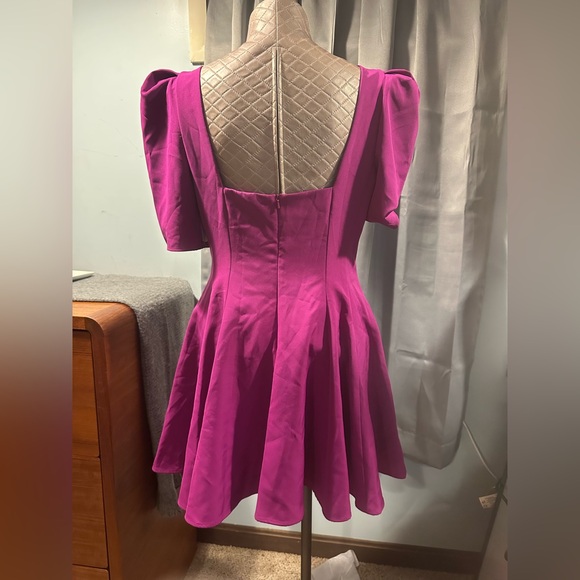 Black Halo Bambi Mini Dress Puff Sleeve Skirt Pockets Berry Plum Sz 12 NWT $415 - Picture 4 of 7